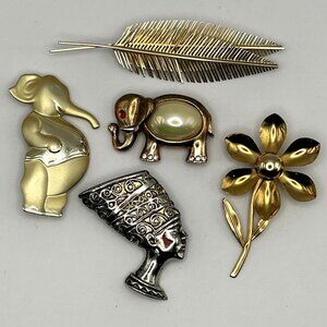 Vintage Brooch Lot Elephants Nefertiti Flower Feather Gold Silver Tone Costume